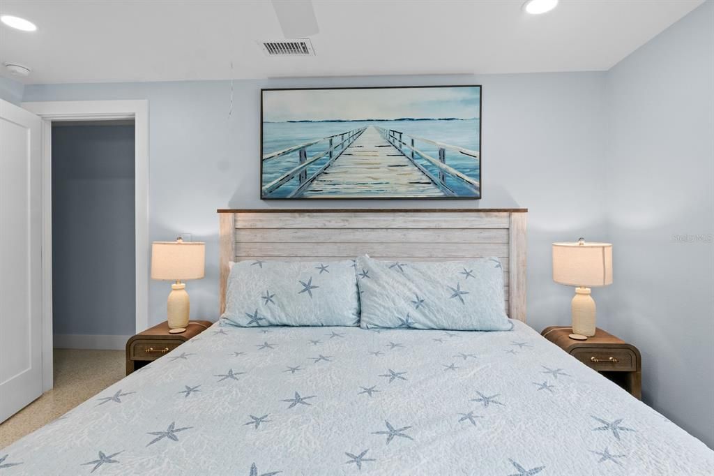 For Sale: $1,395,000 (3 beds, 2 baths, 1396 Square Feet)