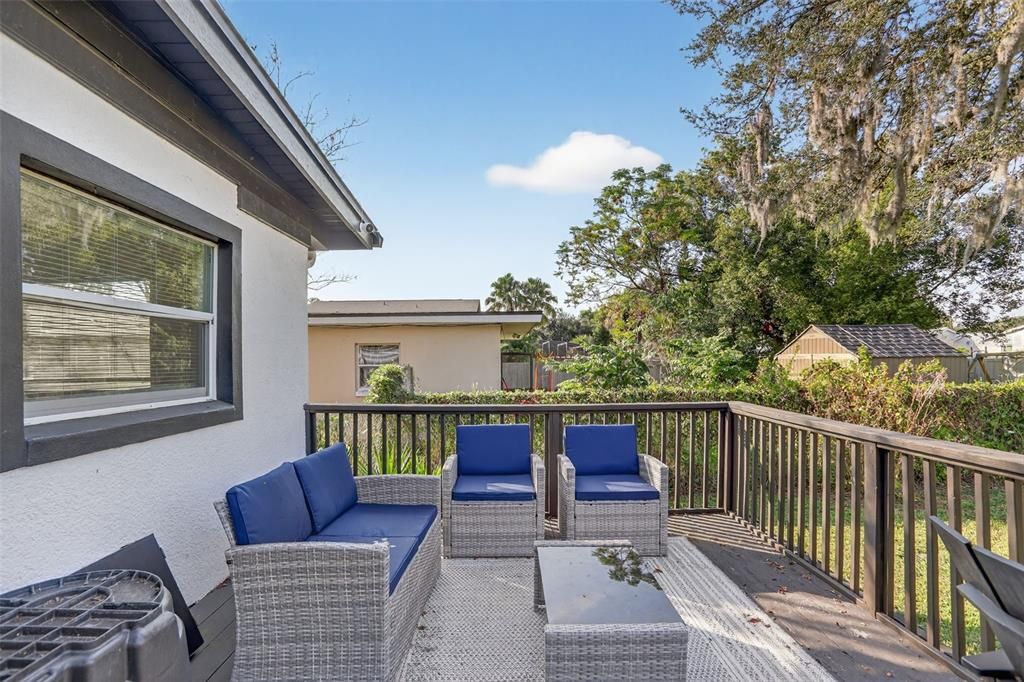 En Venta: $420,000 (4 camas, 2 baños, 1477 Pies cuadrados)