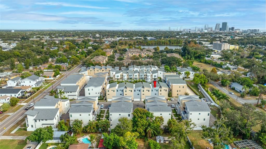 На продажу: $685,000 (3 спален, 3 ванн, 1827 Квадратных фут)