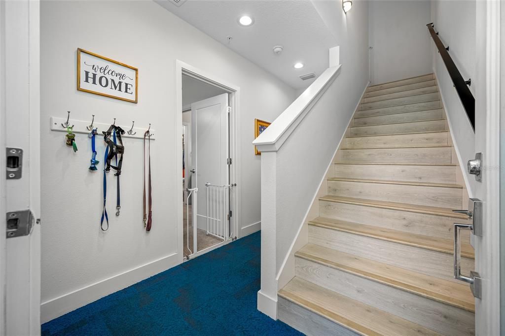 На продажу: $685,000 (3 спален, 3 ванн, 1827 Квадратных фут)