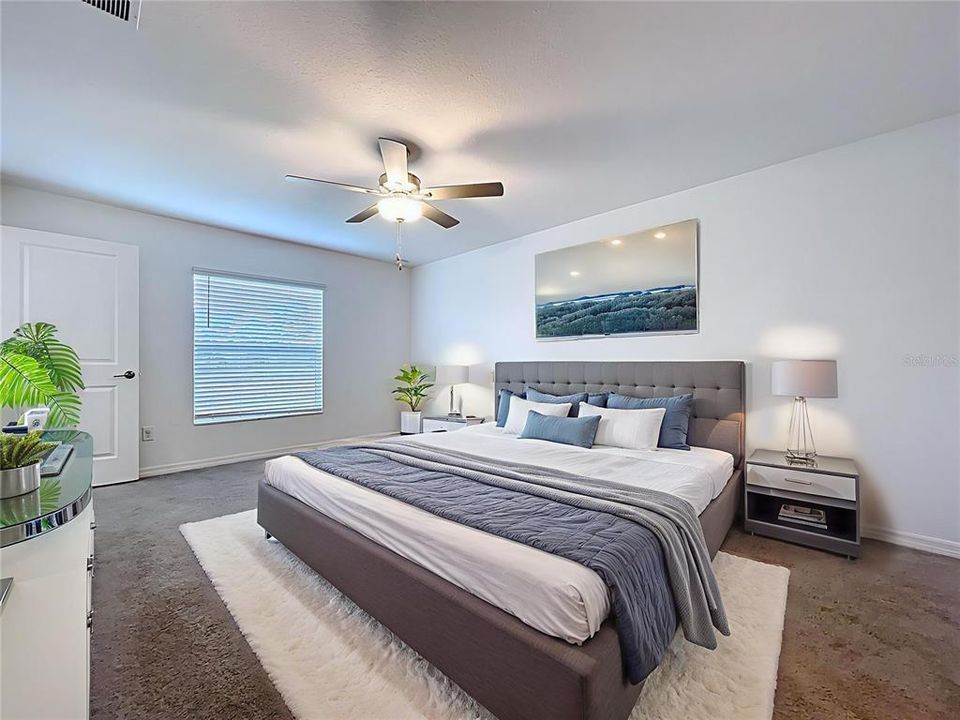 На продажу: $375,000 (4 спален, 2 ванн, 1939 Квадратных фут)