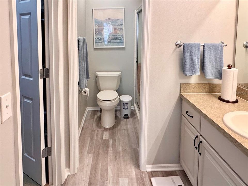 For Sale: $315,000 (2 beds, 2 baths, 1188 Square Feet)