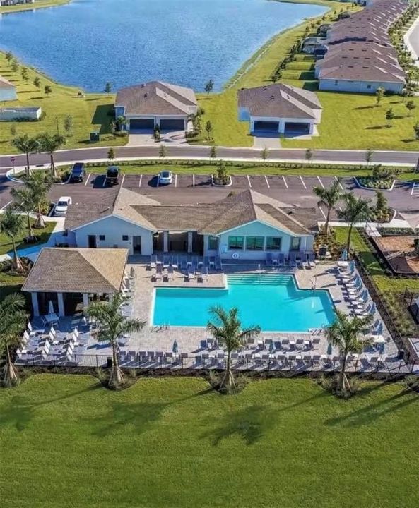 En Venta: $354,597 (4 camas, 3 baños, 2032 Pies cuadrados)