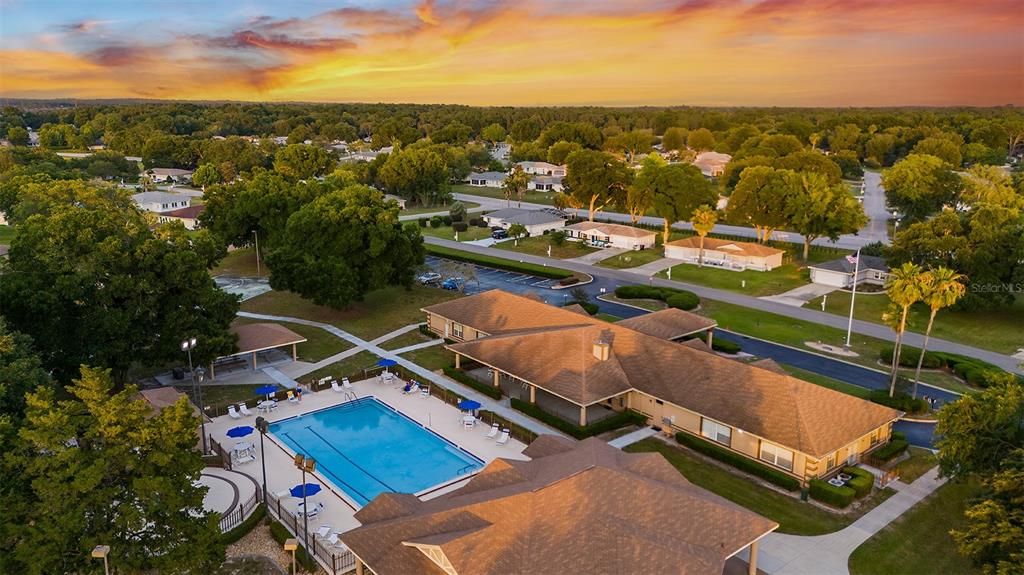 For Sale: $328,790 (4 beds, 3 baths, 1985 Square Feet)