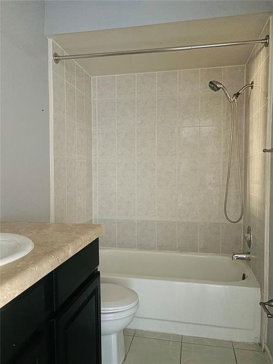 En Venta: $220,000 (2 camas, 2 baños, 875 Pies cuadrados)