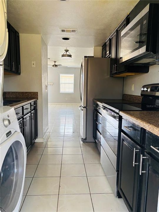 En Venta: $220,000 (2 camas, 2 baños, 875 Pies cuadrados)