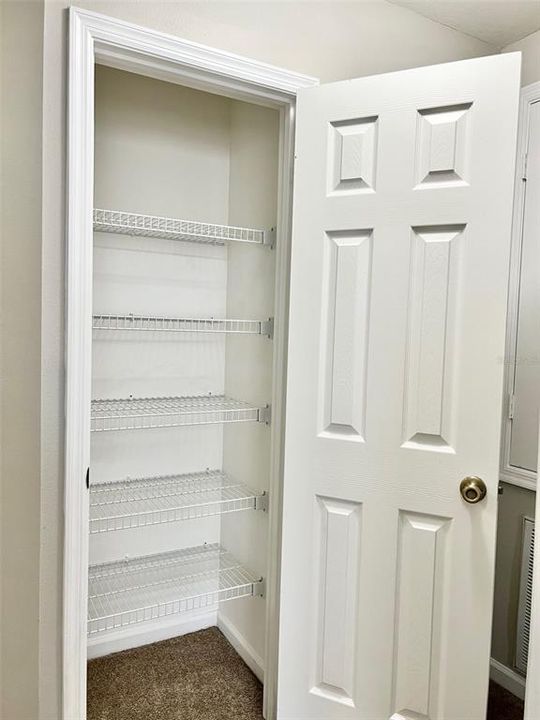 For Rent: $2,350 (3 beds, 2 baths, 1665 Square Feet)