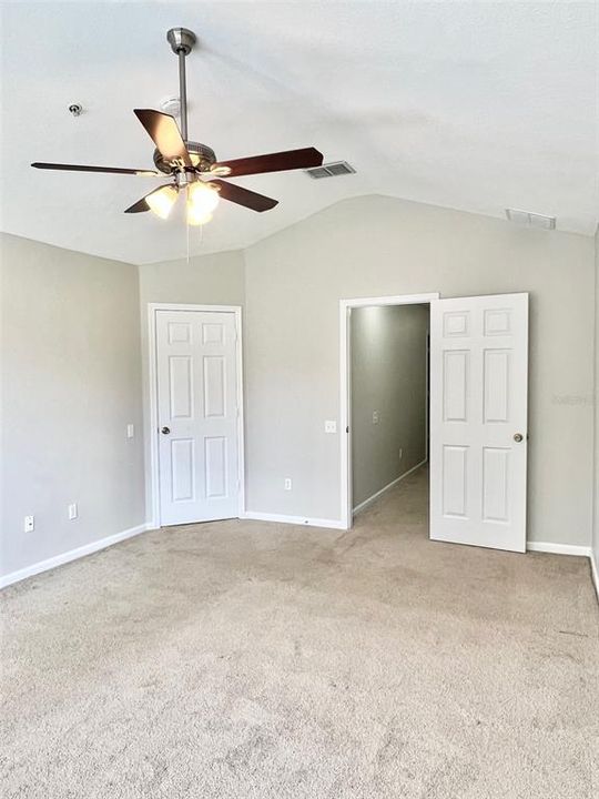 For Rent: $2,350 (3 beds, 2 baths, 1665 Square Feet)