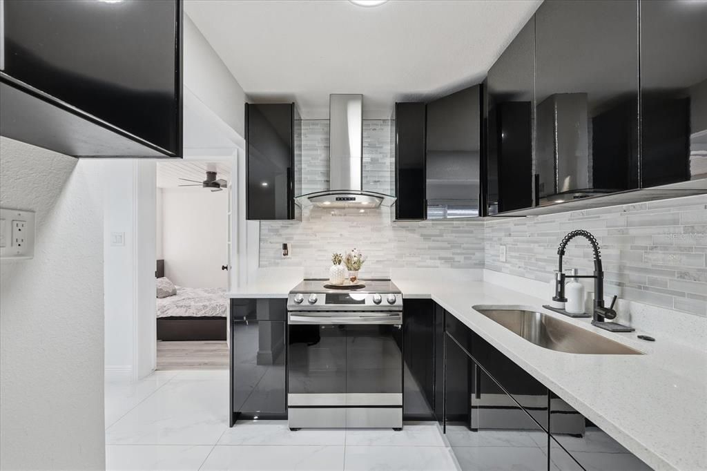 待售: $420,000 (3 贝兹, 2 浴室, 1046 平方英尺)