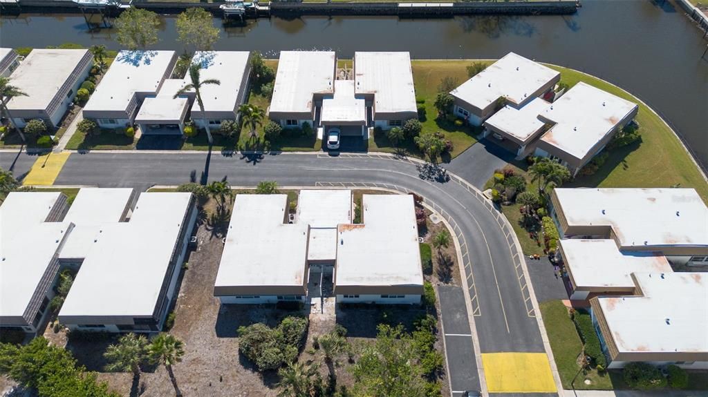 На продажу: $255,500 (2 спален, 2 ванн, 1120 Квадратных фут)