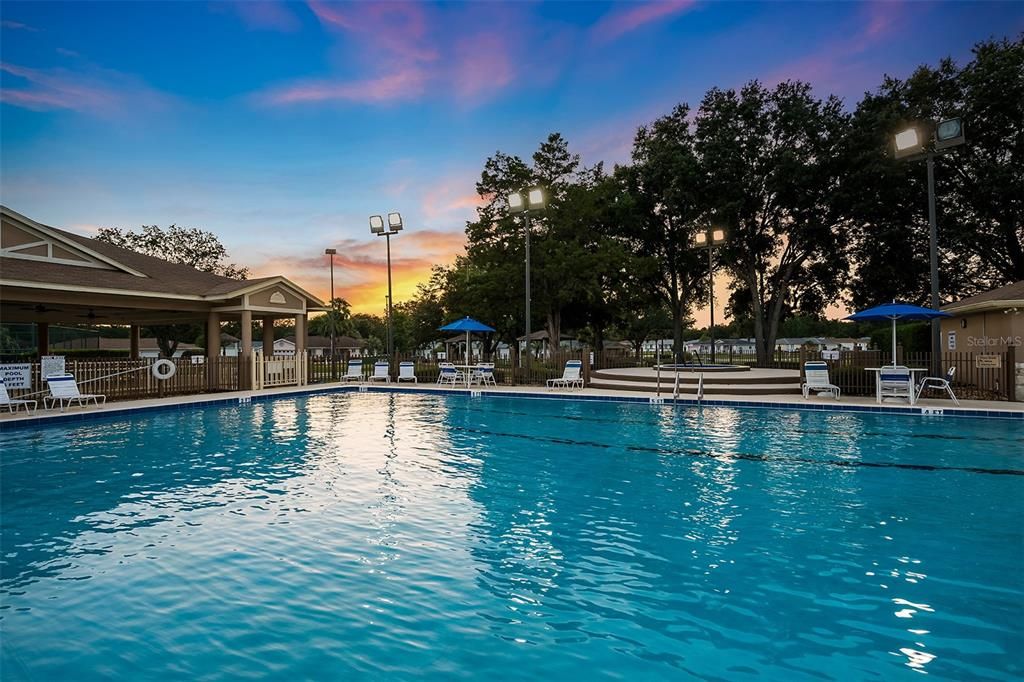 For Sale: $315,490 (2 beds, 2 baths, 1810 Square Feet)