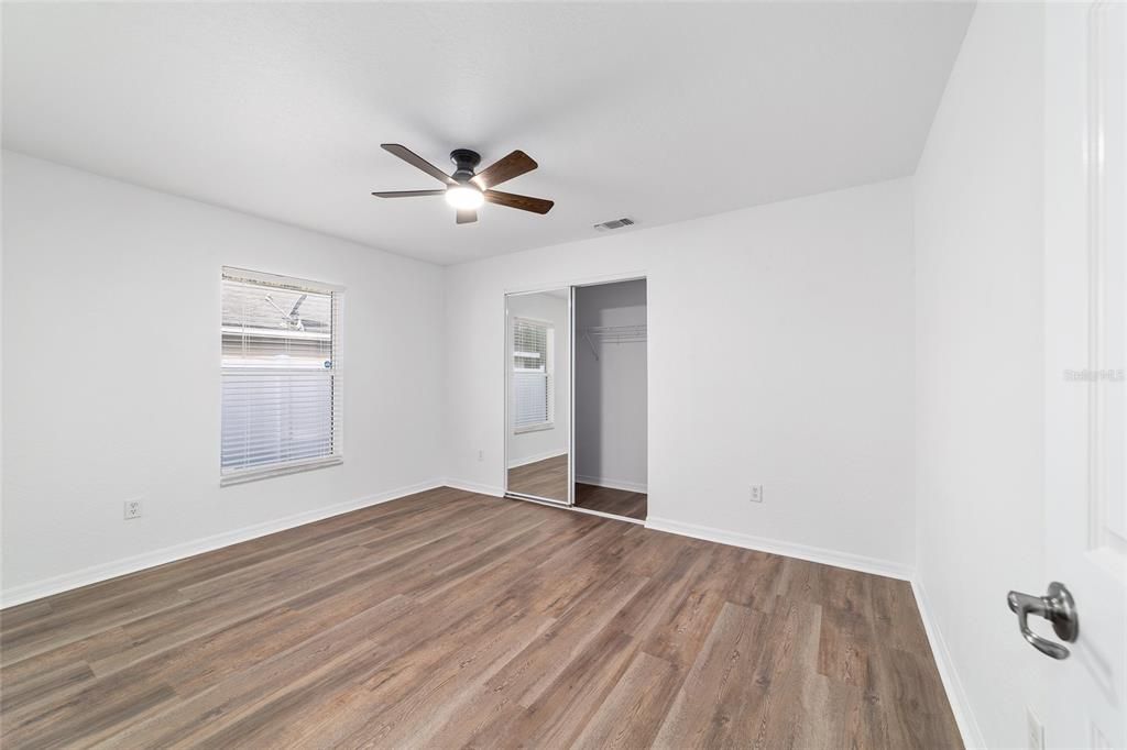 For Rent: $2,300 (3 beds, 2 baths, 1707 Square Feet)