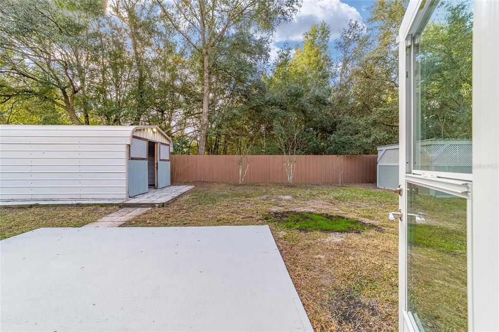 For Rent: $2,300 (3 beds, 2 baths, 1707 Square Feet)