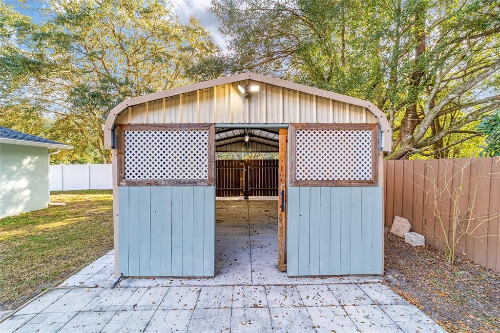 For Rent: $2,300 (3 beds, 2 baths, 1707 Square Feet)