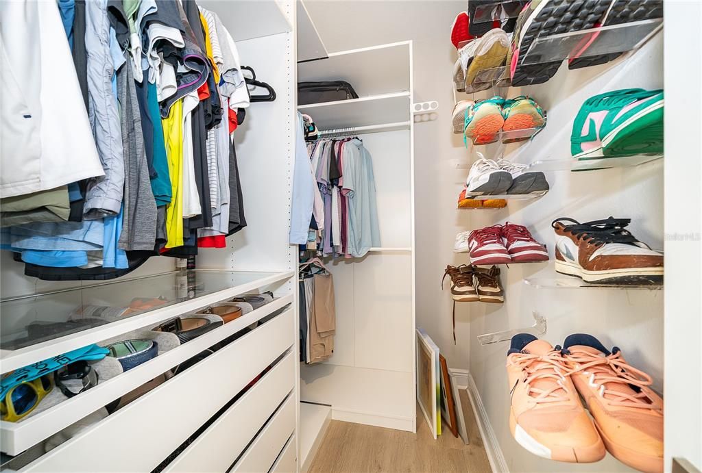 待售: $992,000 (4 贝兹, 3 浴室, 3032 平方英尺)