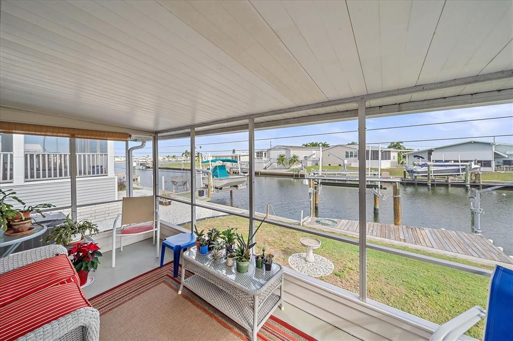 En Venta: $299,000 (3 camas, 2 baños, 1392 Pies cuadrados)