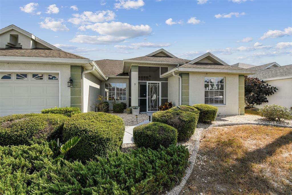 待售: $299,000 (2 贝兹, 2 浴室, 1830 平方英尺)