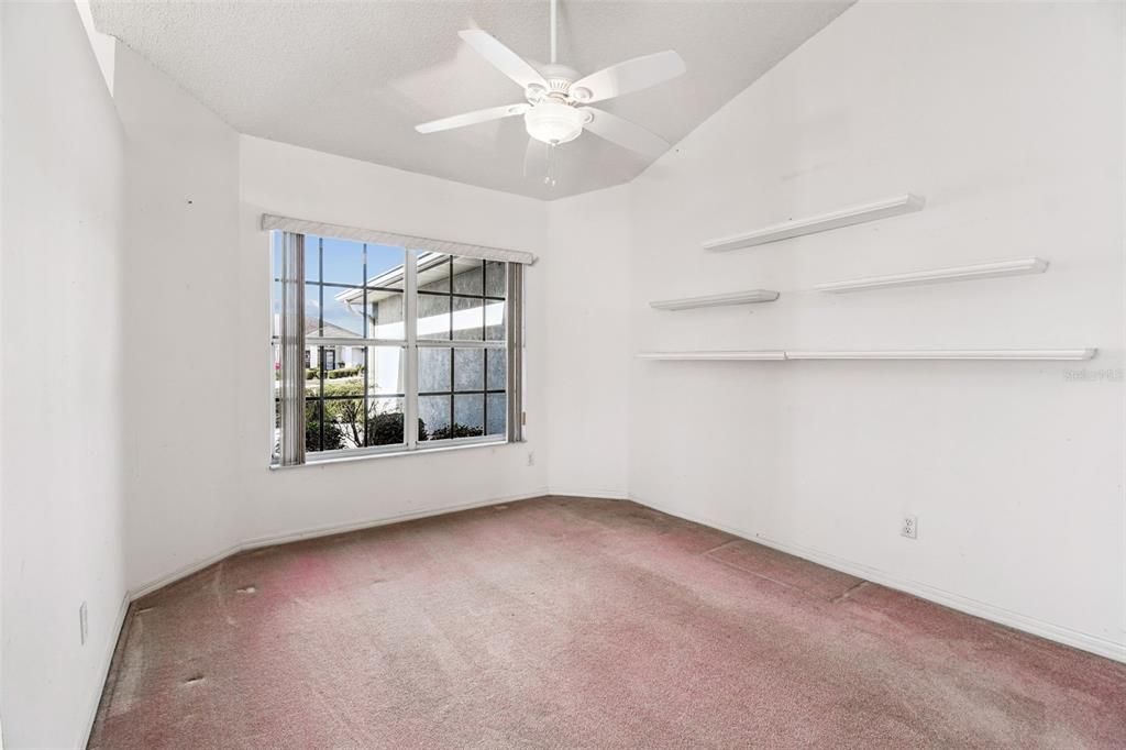 待售: $299,000 (2 贝兹, 2 浴室, 1830 平方英尺)