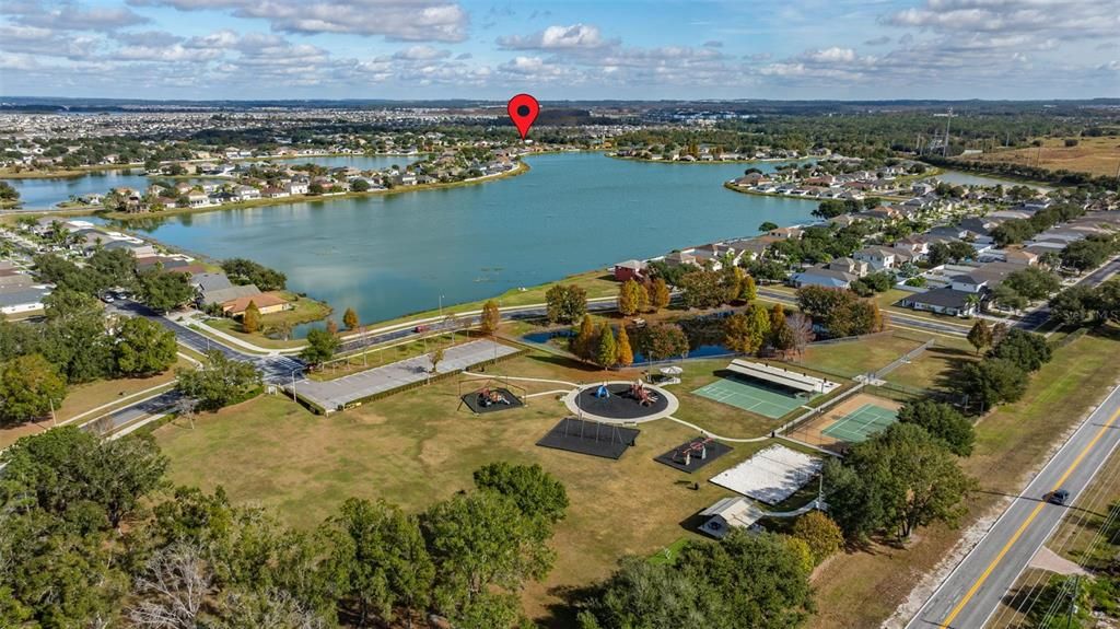 For Sale: $449,900 (5 beds, 3 baths, 2652 Square Feet)