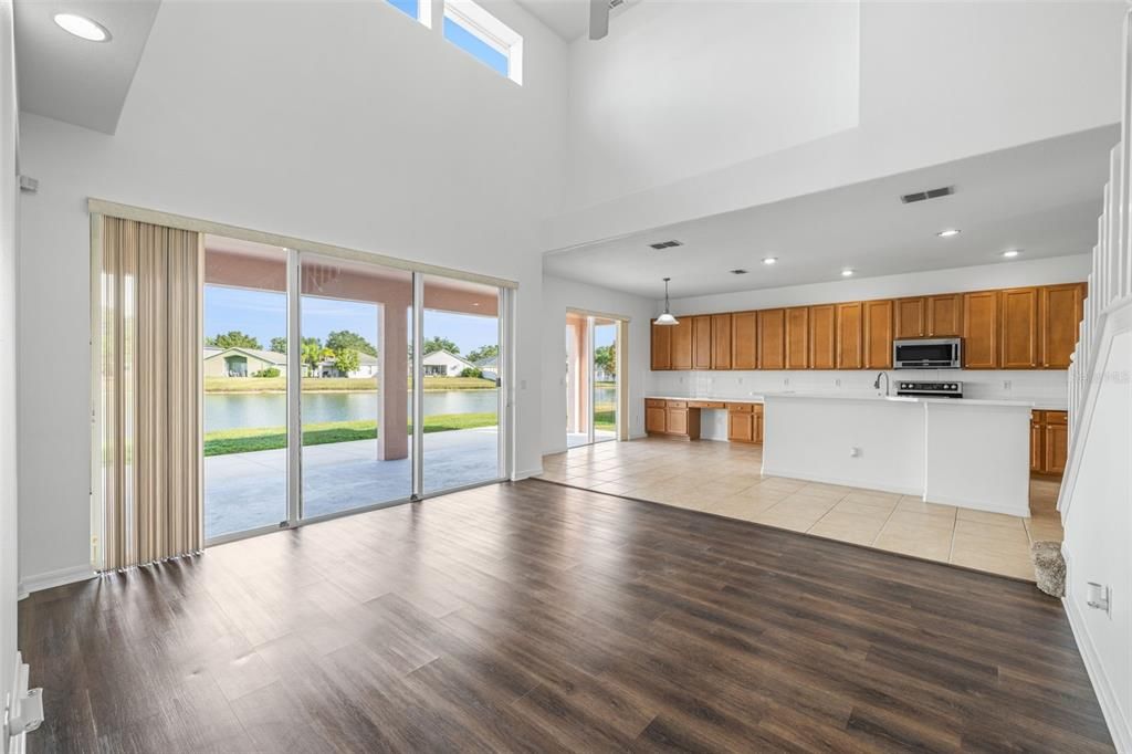 For Sale: $449,900 (5 beds, 3 baths, 2652 Square Feet)