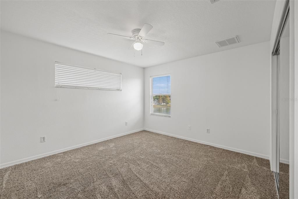 For Sale: $449,900 (5 beds, 3 baths, 2652 Square Feet)