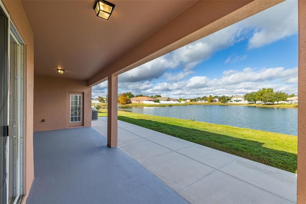 For Sale: $449,900 (5 beds, 3 baths, 2652 Square Feet)