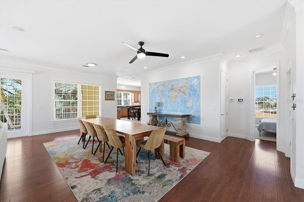 En Venta: $1,475,000 (4 camas, 3 baños, 2544 Pies cuadrados)