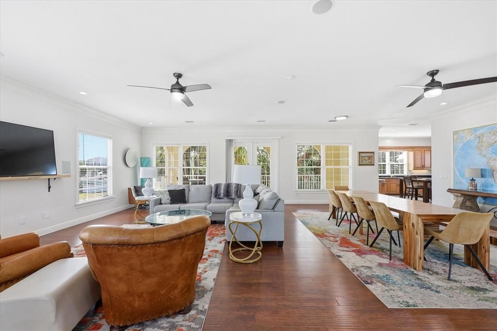 En Venta: $1,475,000 (4 camas, 3 baños, 2544 Pies cuadrados)