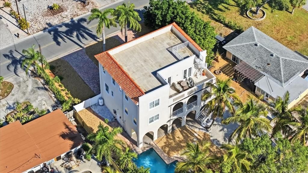 En Venta: $1,475,000 (4 camas, 3 baños, 2544 Pies cuadrados)