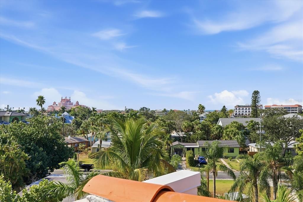 En Venta: $1,475,000 (4 camas, 3 baños, 2544 Pies cuadrados)