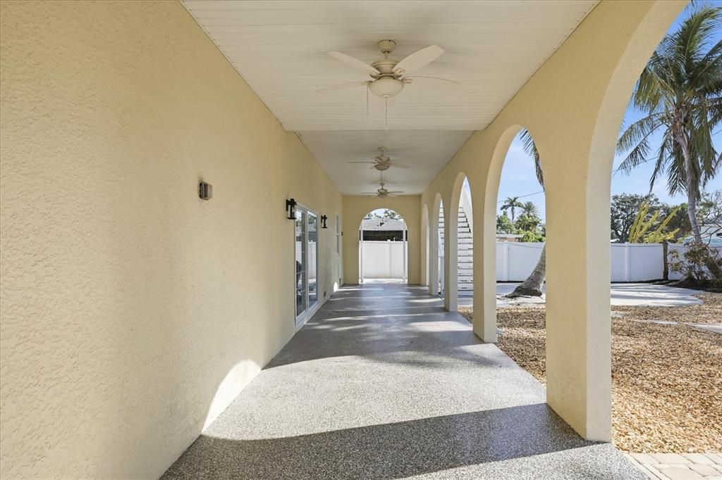 En Venta: $1,475,000 (4 camas, 3 baños, 2544 Pies cuadrados)