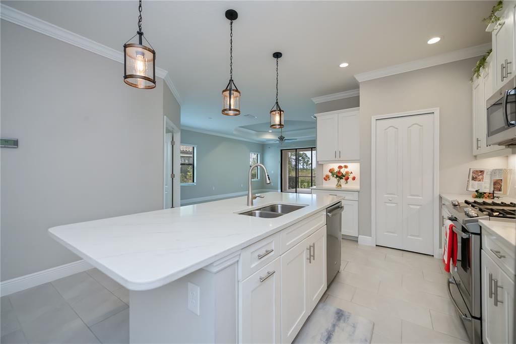 待售: $379,500 (3 贝兹, 2 浴室, 1845 平方英尺)