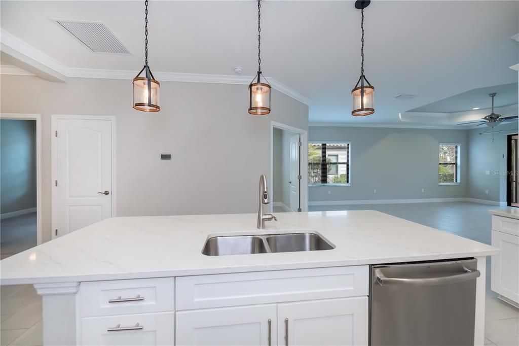 待售: $379,500 (3 贝兹, 2 浴室, 1845 平方英尺)