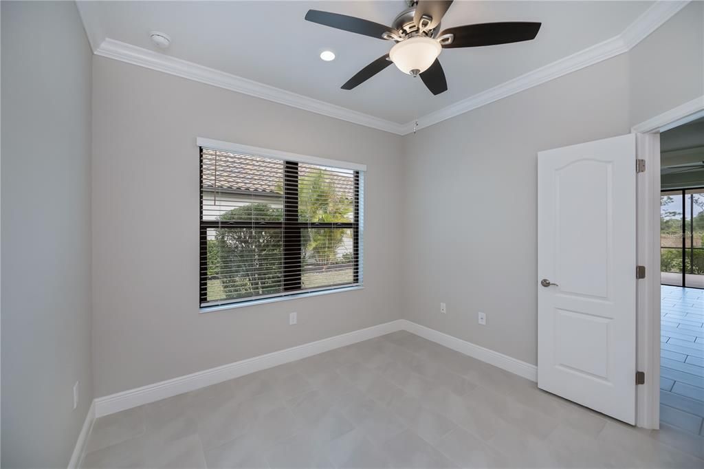 待售: $379,500 (3 贝兹, 2 浴室, 1845 平方英尺)