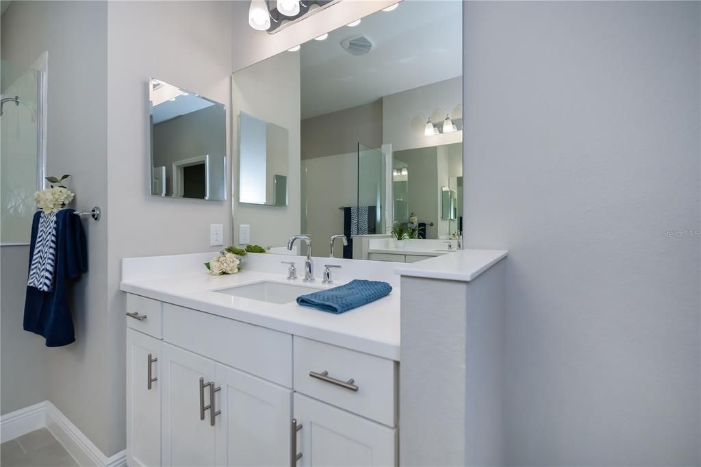 待售: $379,500 (3 贝兹, 2 浴室, 1845 平方英尺)