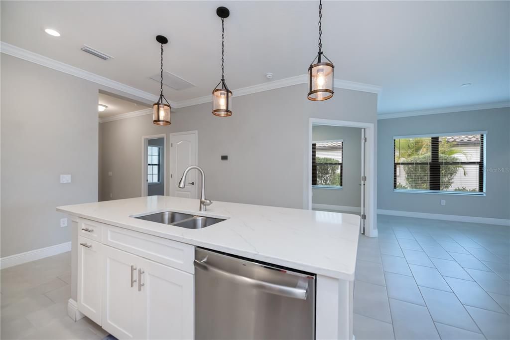 待售: $379,500 (3 贝兹, 2 浴室, 1845 平方英尺)