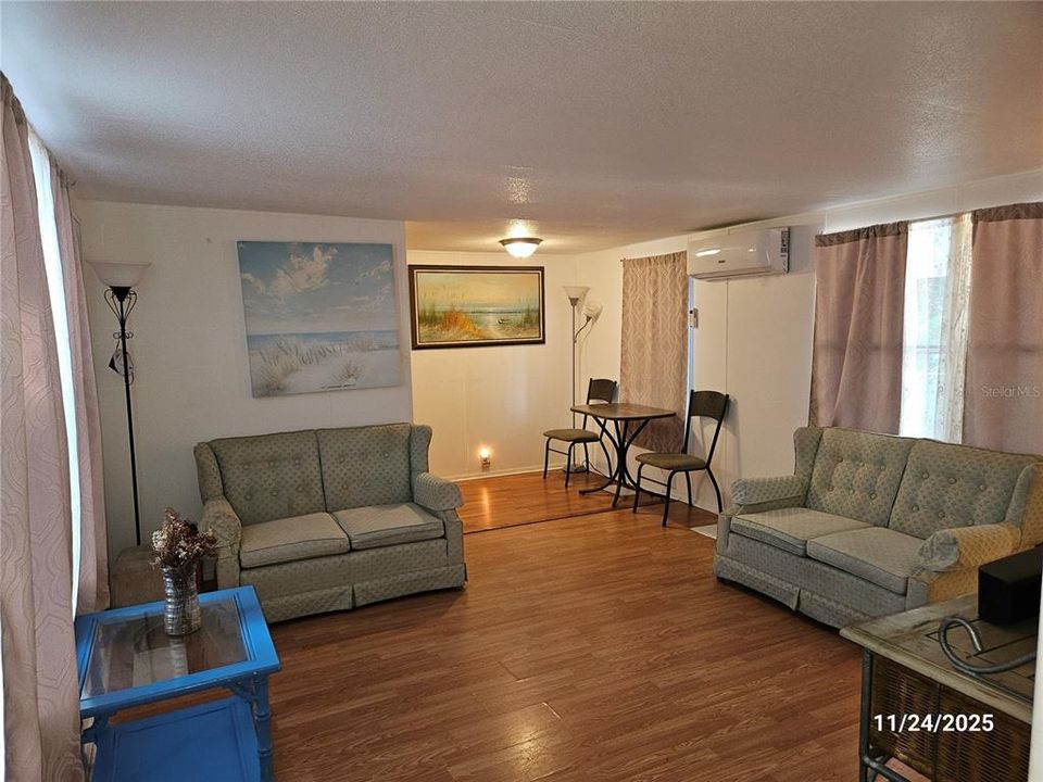 En Venta: $164,900 (3 camas, 2 baños, 924 Pies cuadrados)