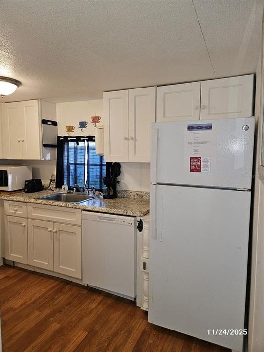 En Venta: $164,900 (3 camas, 2 baños, 924 Pies cuadrados)