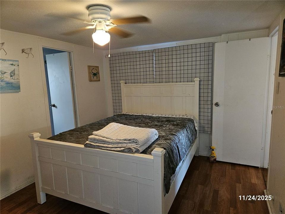 En Venta: $164,900 (3 camas, 2 baños, 924 Pies cuadrados)