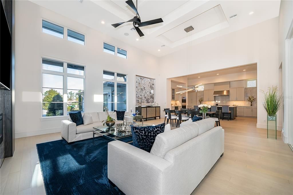 For Sale: $2,495,000 (4 beds, 4 baths, 3996 Square Feet)