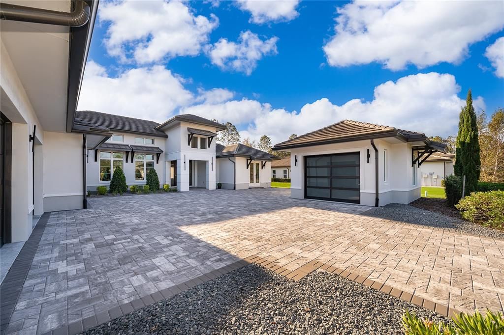 For Sale: $2,495,000 (4 beds, 4 baths, 3996 Square Feet)