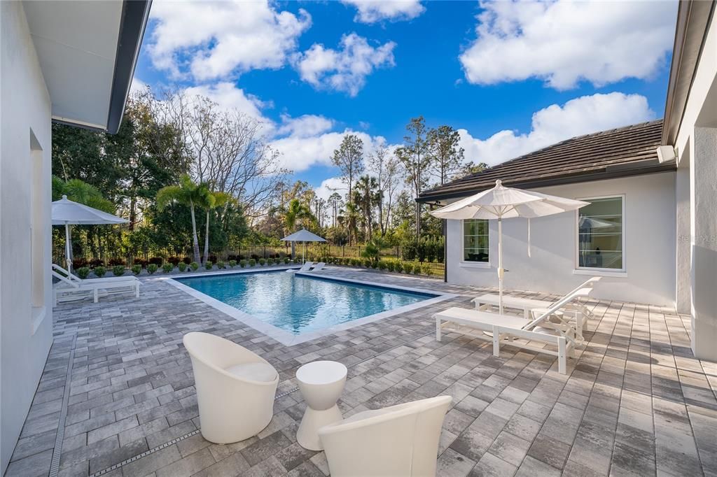 For Sale: $2,495,000 (4 beds, 4 baths, 3996 Square Feet)