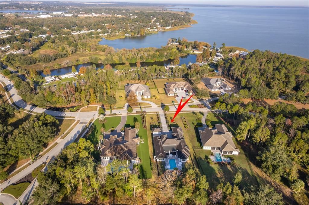 For Sale: $2,495,000 (4 beds, 4 baths, 3996 Square Feet)