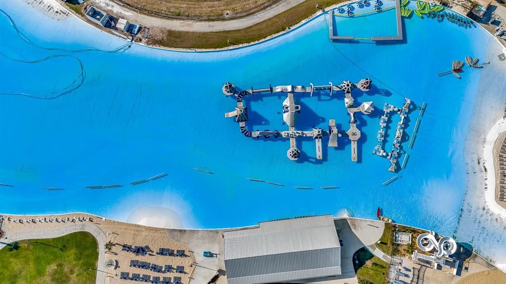 На продажу: $298,000 (2 спален, 2 ванн, 1636 Квадратных фут)