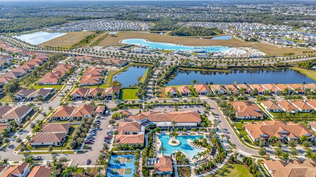 На продажу: $298,000 (2 спален, 2 ванн, 1636 Квадратных фут)