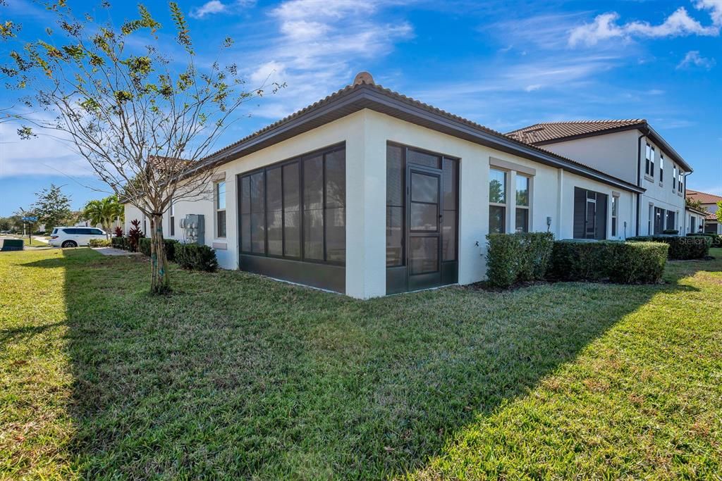 На продажу: $298,000 (2 спален, 2 ванн, 1636 Квадратных фут)