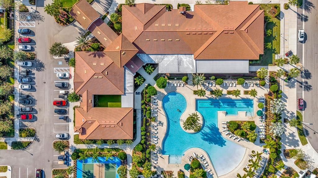 На продажу: $298,000 (2 спален, 2 ванн, 1636 Квадратных фут)