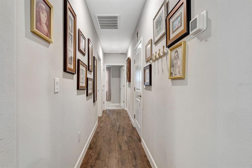 На продажу: $298,000 (2 спален, 2 ванн, 1636 Квадратных фут)