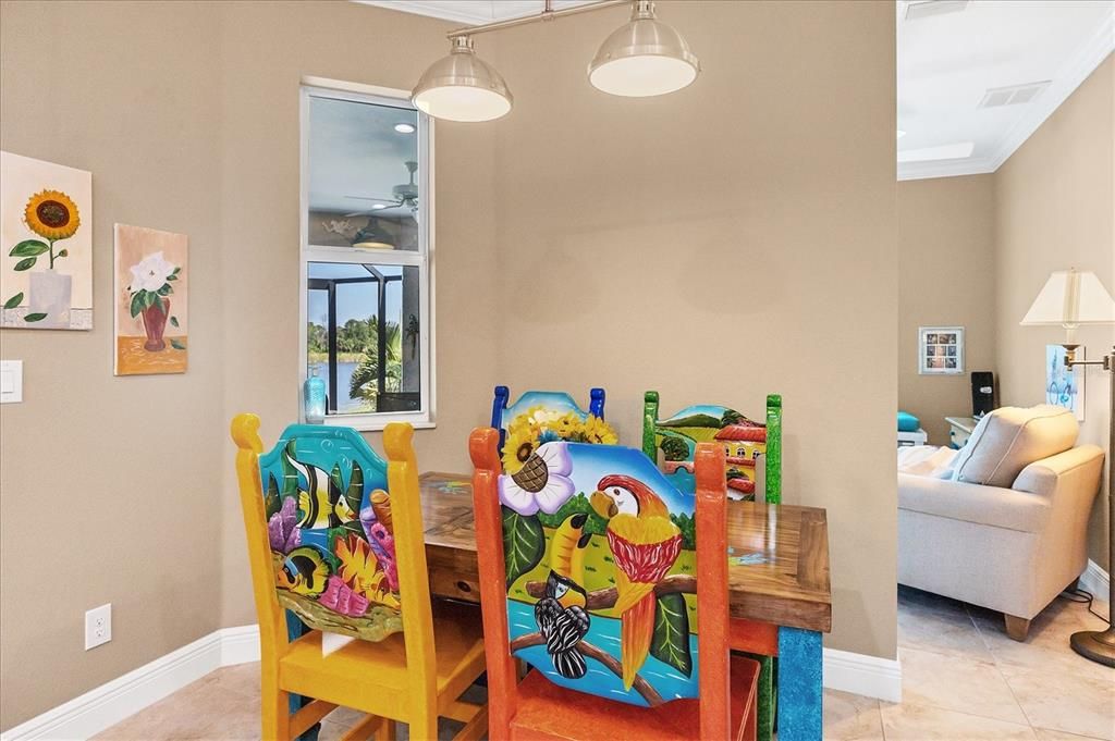 На продажу: $574,000 (3 спален, 2 ванн, 2010 Квадратных фут)