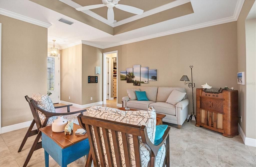 На продажу: $574,000 (3 спален, 2 ванн, 2010 Квадратных фут)